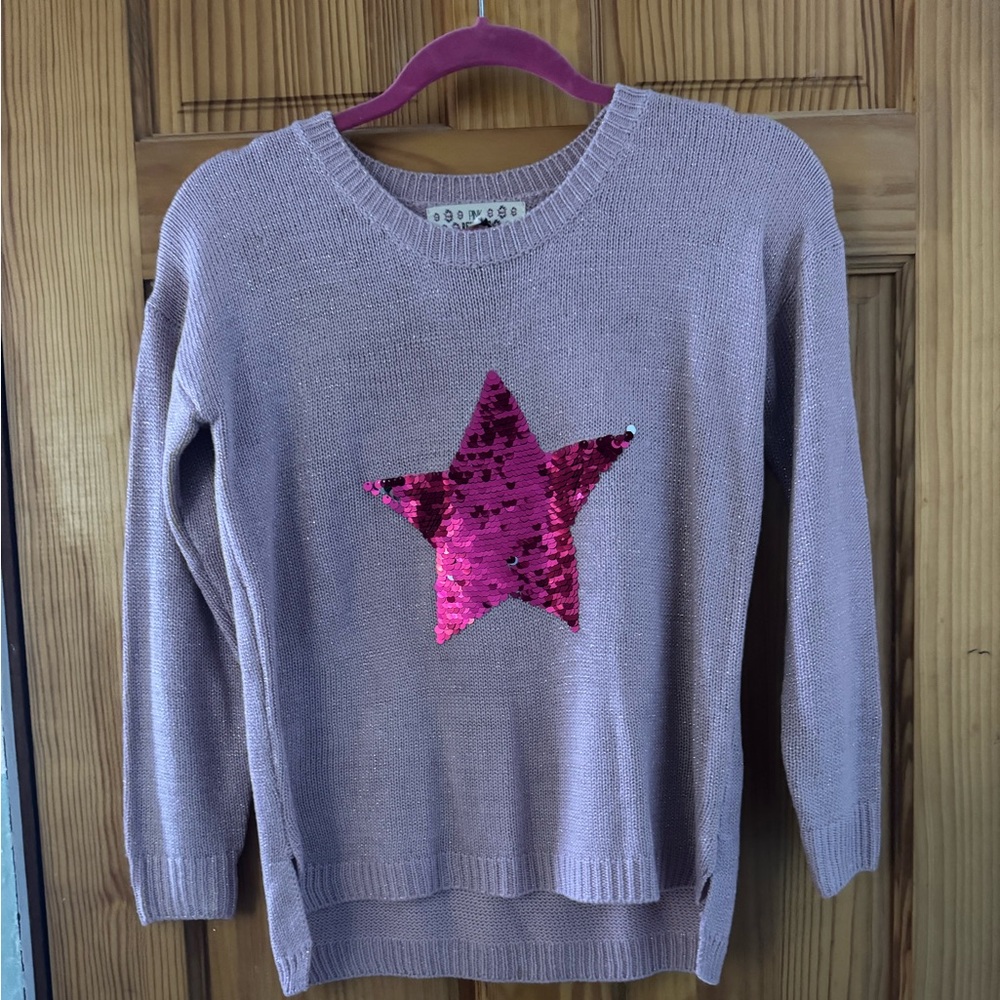 Sequin star changes colors